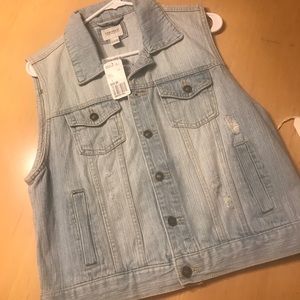 Denim distressed vest